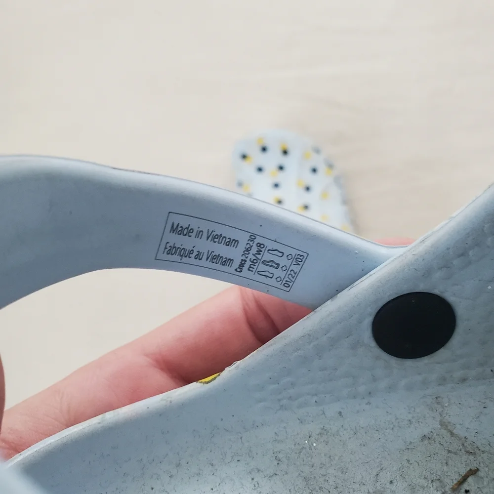 Crocs daisy blue women's 8 men's 6 - Picture 8 of 9